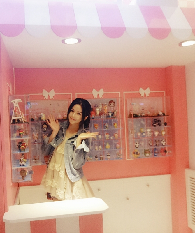 cloris的第二张照片--香港闪婚服务中心