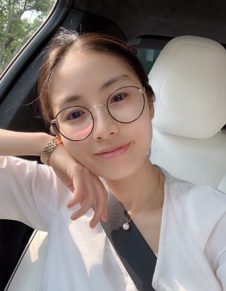 Anna的第二张照片--香港闪婚服务中心