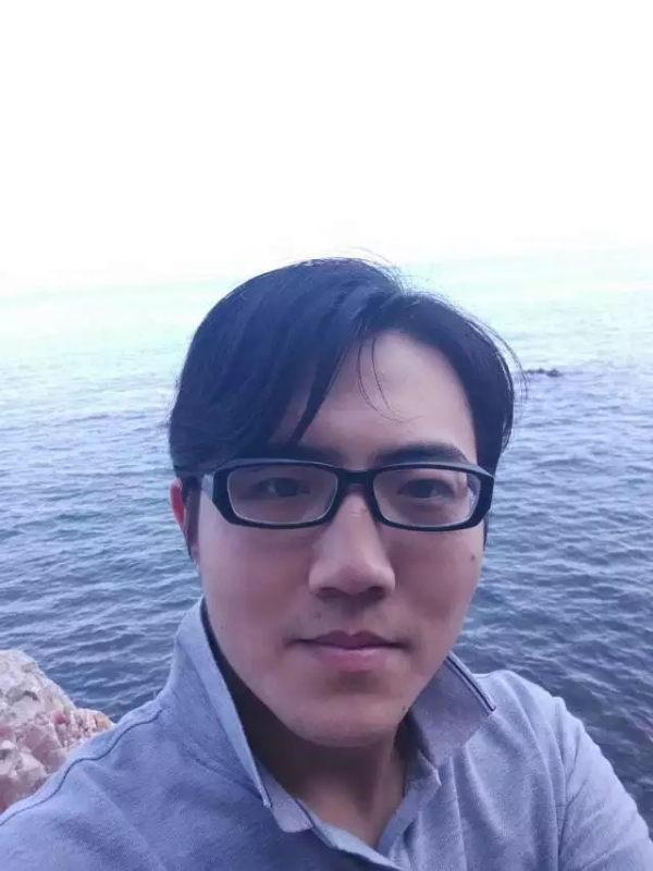 寻觅的第一张照片--香港闪婚服务中心