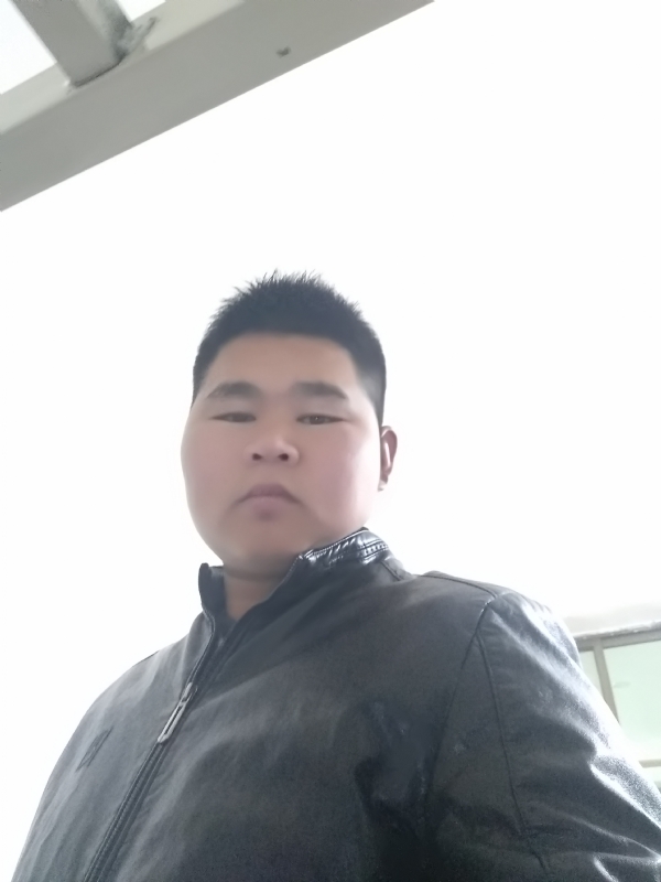 小哥的第一张照片--香港闪婚服务中心