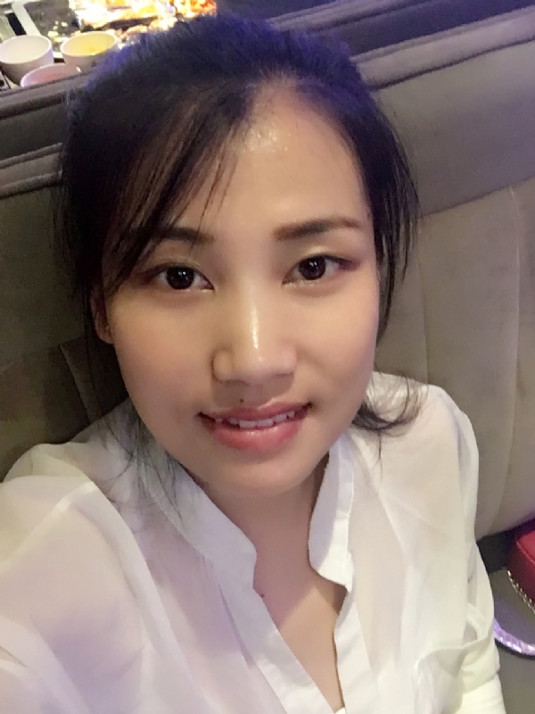 风尘的第一张照片--香港闪婚服务中心