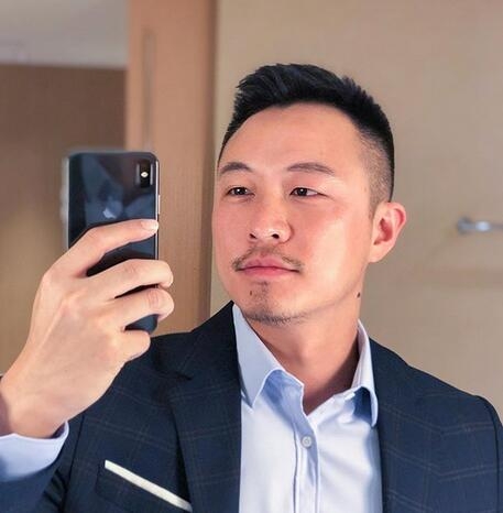 残痕的第一张照片--香港闪婚服务中心
