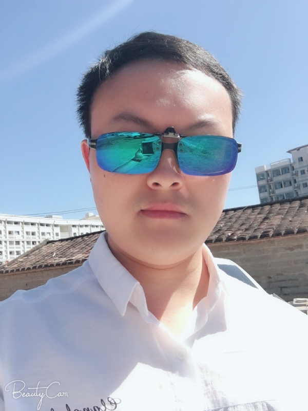 独孤求败的第三张照片--香港闪婚服务中心