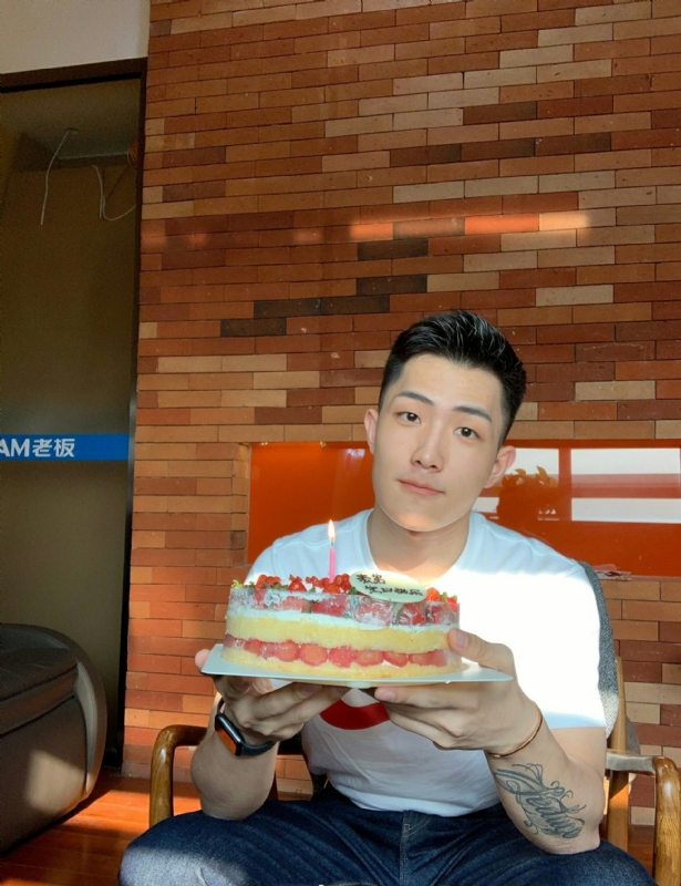 期待你的出现的第二张照片--香港闪婚服务中心