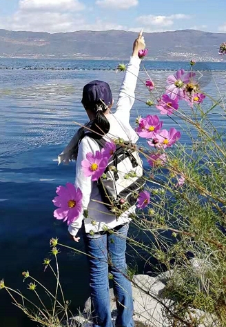 筱悠的第一张照片--香港闪婚服务中心