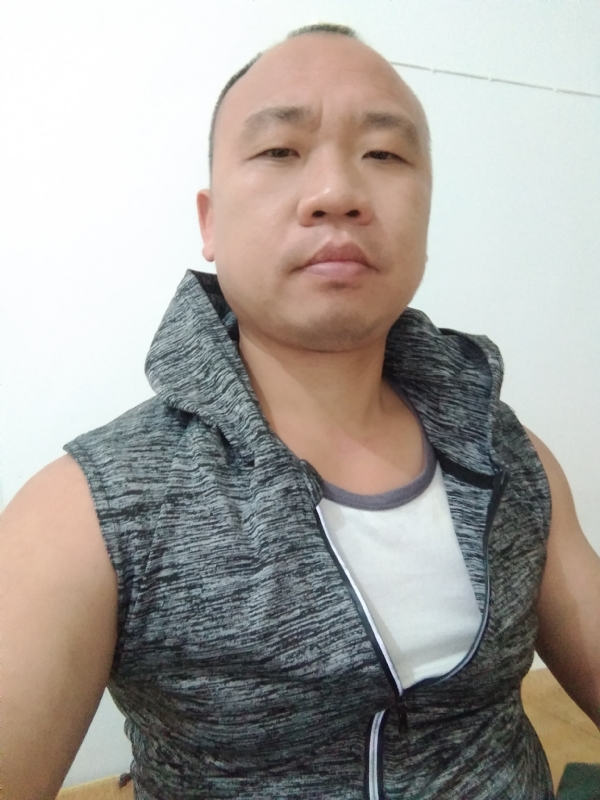 whm的第一张照片--香港闪婚服务中心