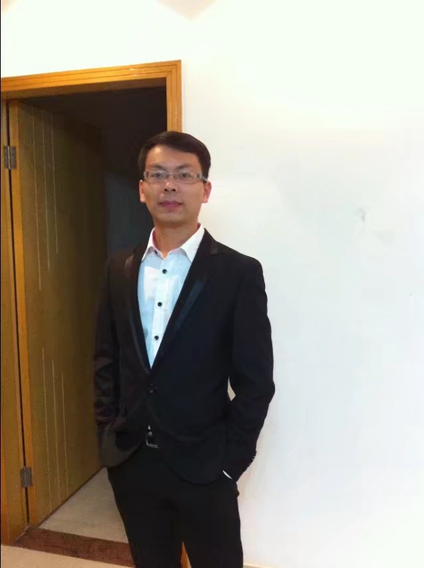 zhanglinsheng的第一张照片--香港闪婚服务中心