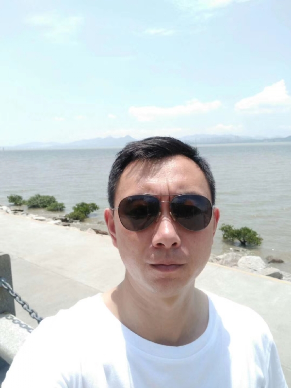 为了回忆的第一张照片--香港闪婚服务中心