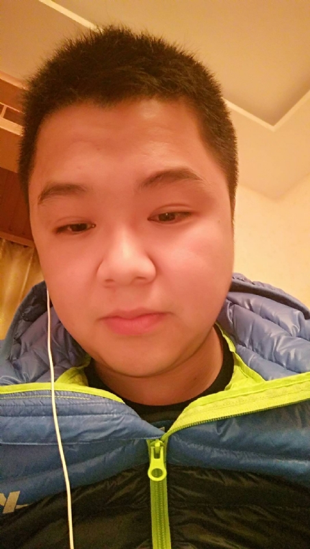 给??整笑了的第一张照片--香港闪婚服务中心