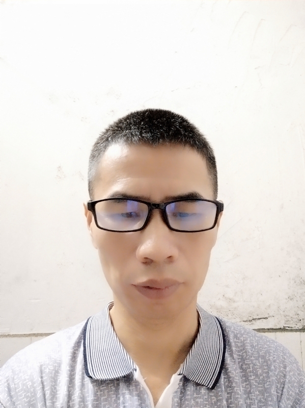 lxg的第一张照片--香港闪婚服务中心
