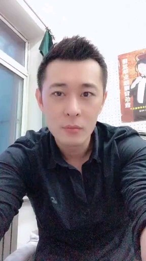 在路上cb的第一张照片--香港闪婚服务中心
