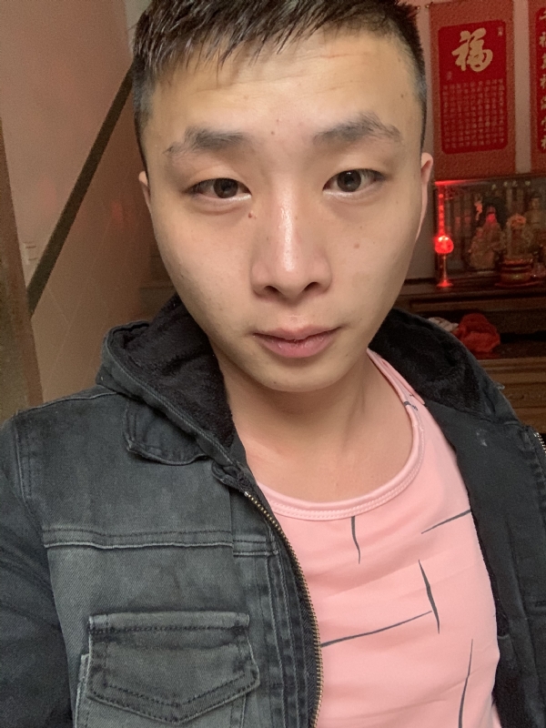张的第二张照片--香港闪婚服务中心
