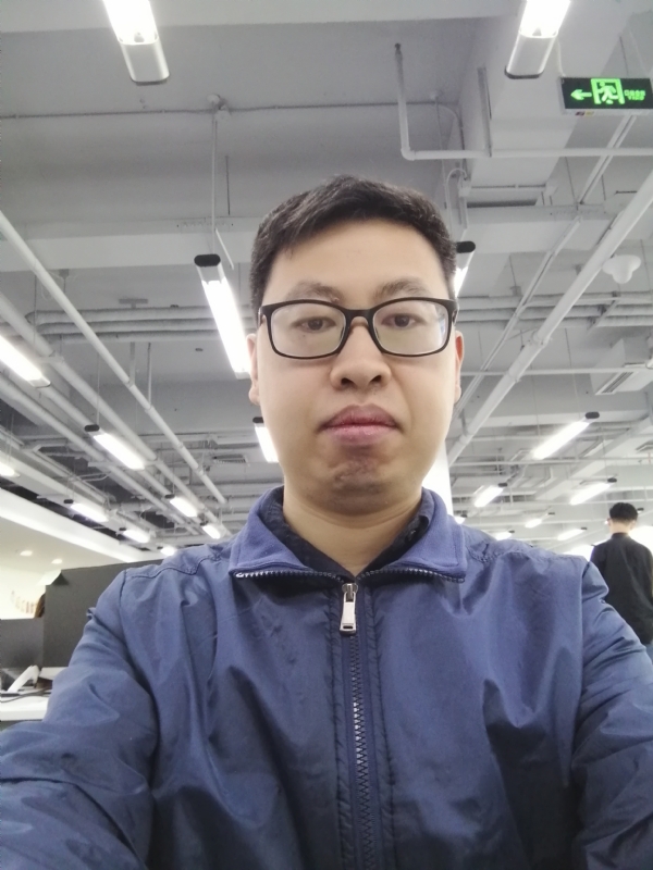 浪子古龙的第一张照片--香港闪婚服务中心