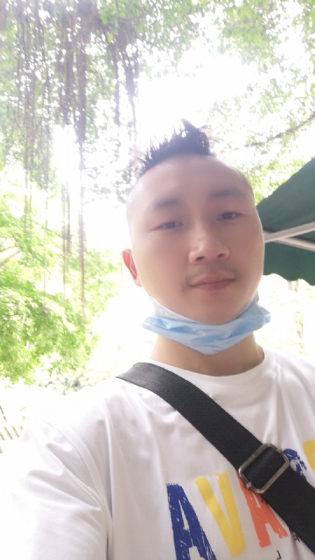 守望幸福的第一张照片--香港闪婚服务中心