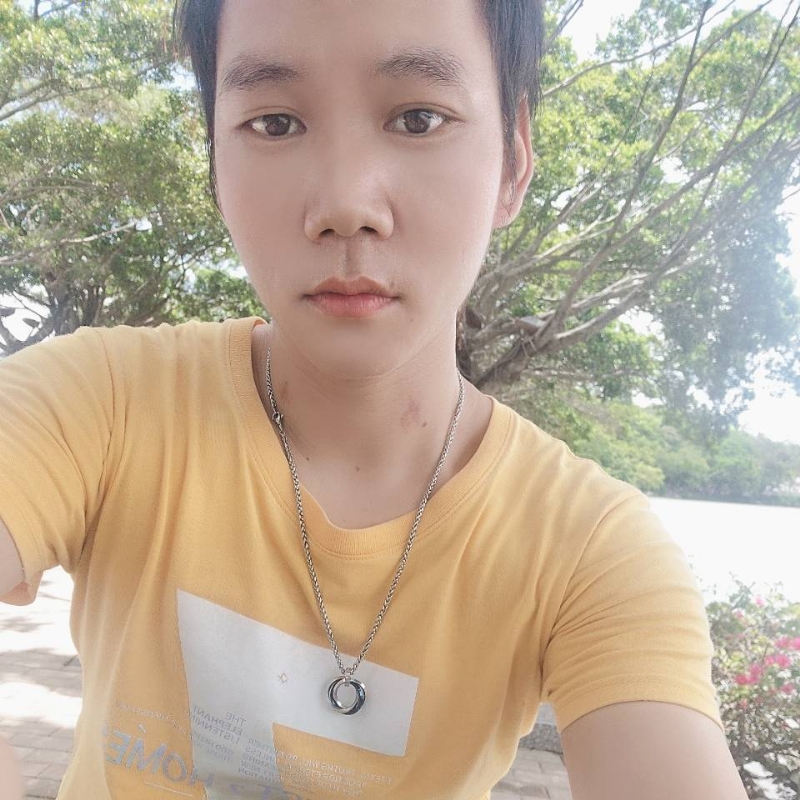 远方有你的第一张照片--香港闪婚服务中心