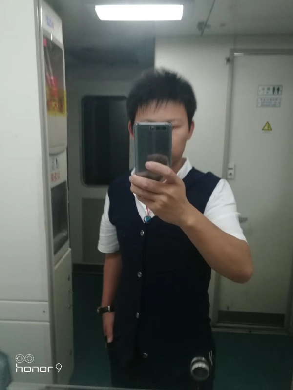 阳光下de幸福的第一张照片--香港闪婚服务中心