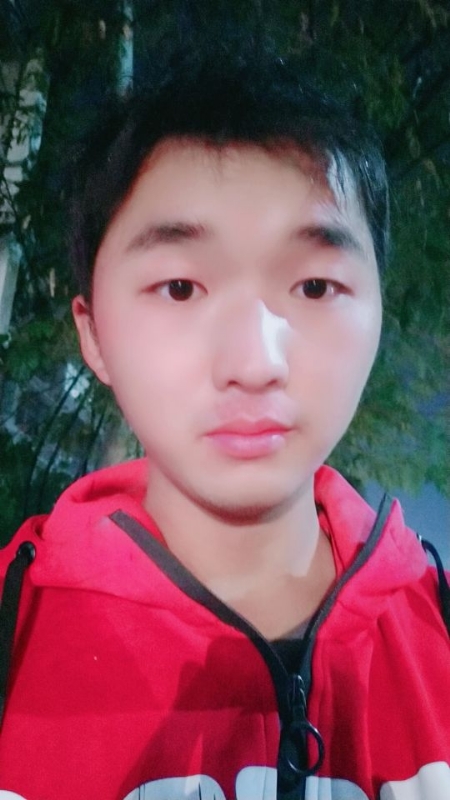 微尘的第一张照片--香港闪婚服务中心