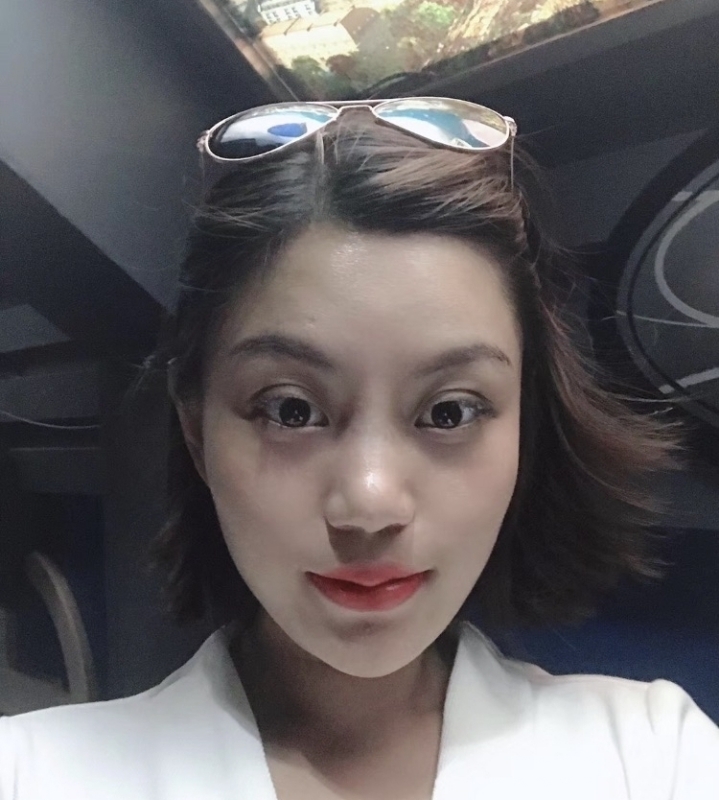 春暖花开的第二张照片--香港闪婚服务中心