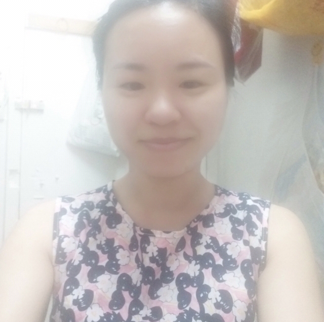 阿定的第一张照片--香港闪婚服务中心