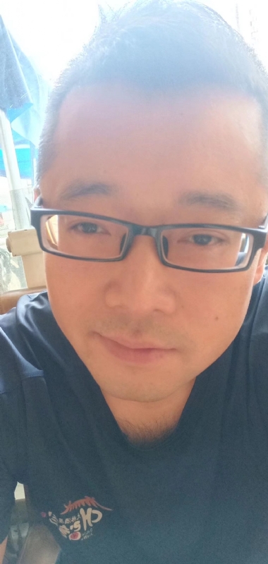 雅痞的第一张照片--香港闪婚服务中心