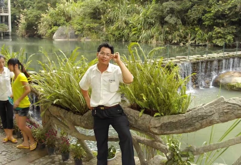 有高度才有格局的第三张照片--香港闪婚服务中心