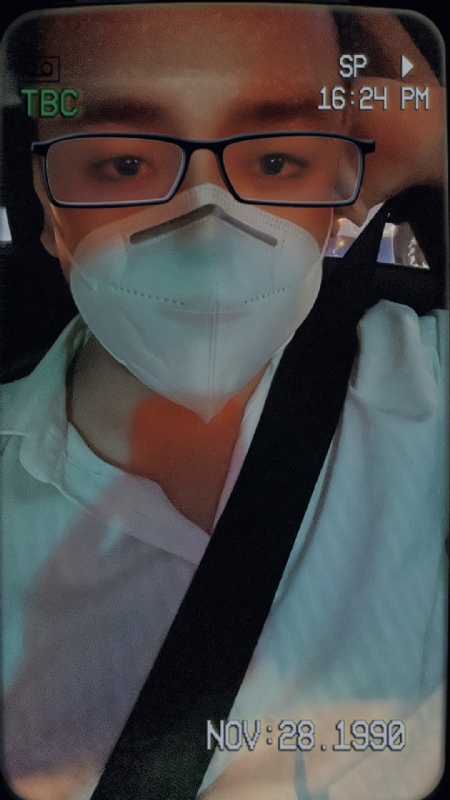 拾心的第一张照片--香港闪婚服务中心