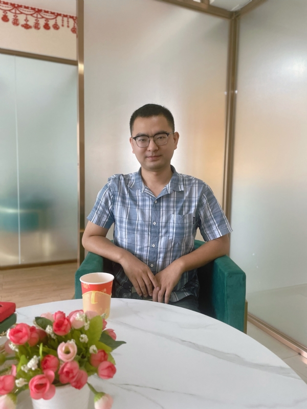 微尘的第二张照片--香港闪婚服务中心