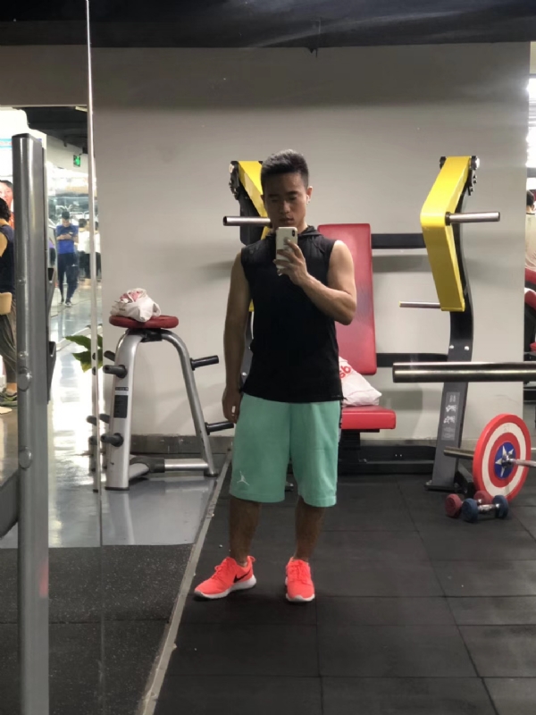 随心所欲的第一张照片--香港闪婚服务中心
