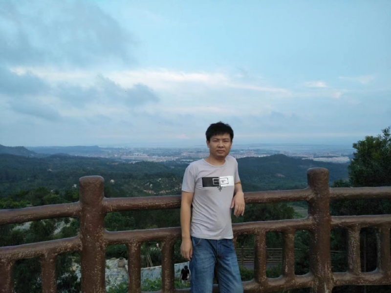 危建华的第四张照片--香港闪婚服务中心