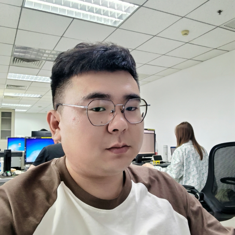 默蝉莫禅的第一张照片--香港闪婚服务中心