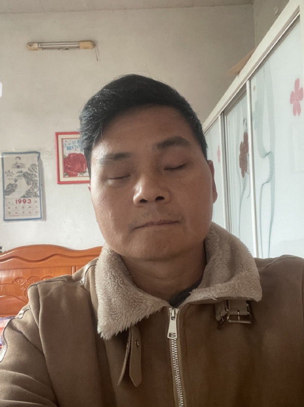 江湖游侠的第一张照片--香港闪婚服务中心