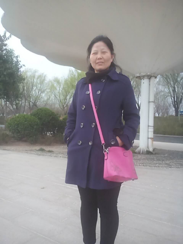 Bella贝拉的第一张照片--香港闪婚服务中心