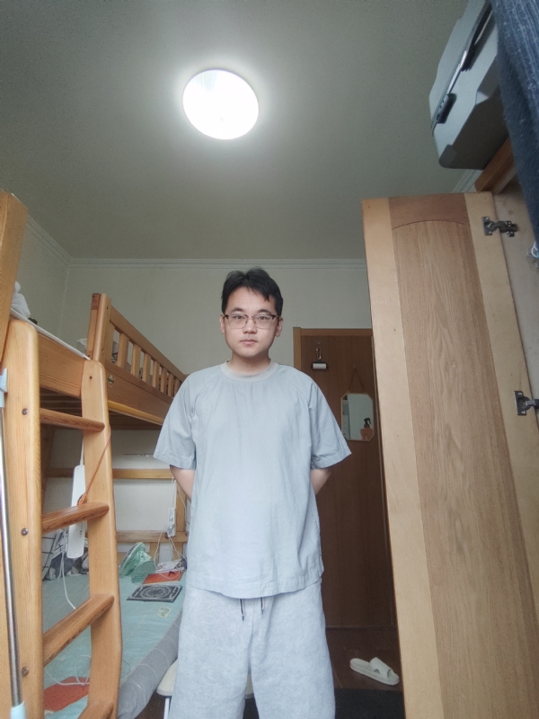寻人2025的第一张照片--香港闪婚服务中心