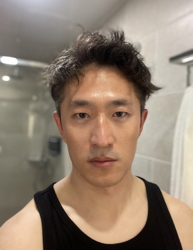 志勇的第一张照片--香港闪婚服务中心