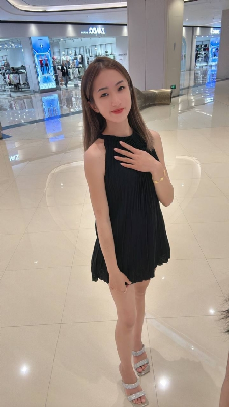 陈丽梅的第一张照片--香港闪婚服务中心