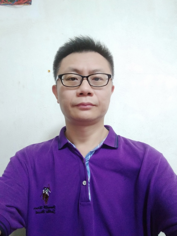 kk的第一张照片--香港闪婚服务中心