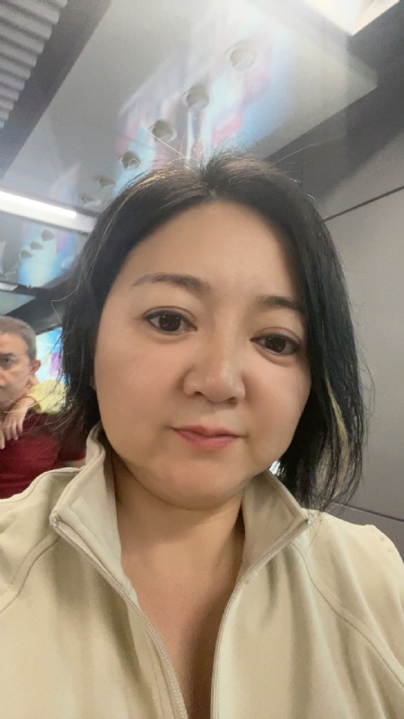 Carry的第一张照片--香港闪婚服务中心