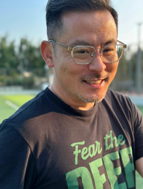 随风的第一张照片--香港闪婚服务中心