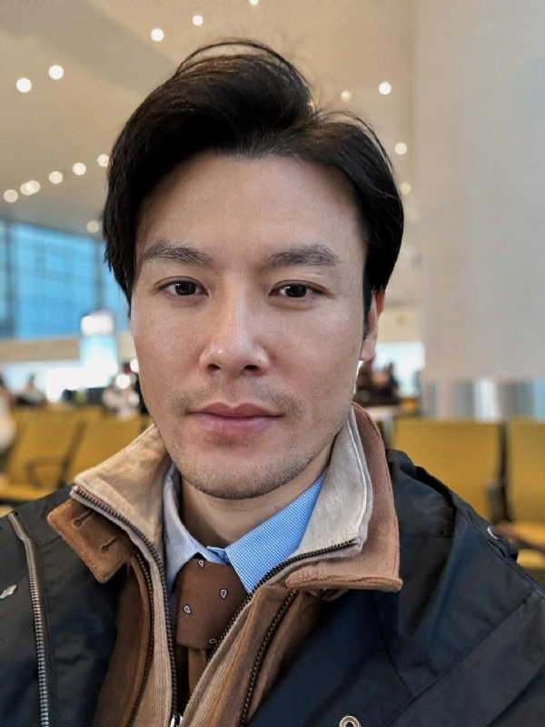 Jiahao的第一张照片--香港闪婚服务中心